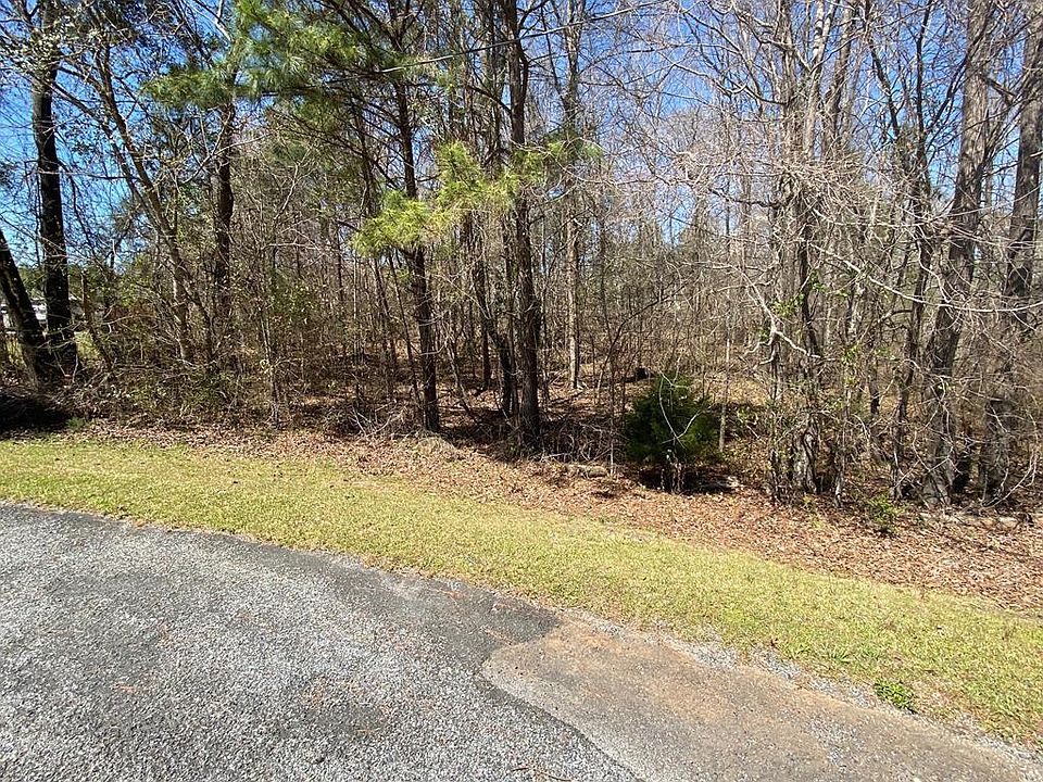 1st image of 297 Katherine Dr