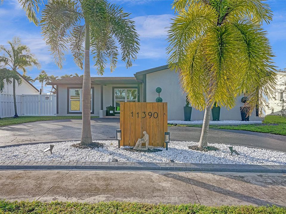 1st image of 11390 NW 39th Place