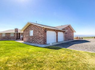 3231 Roza Dr, Zillah, WA 98953