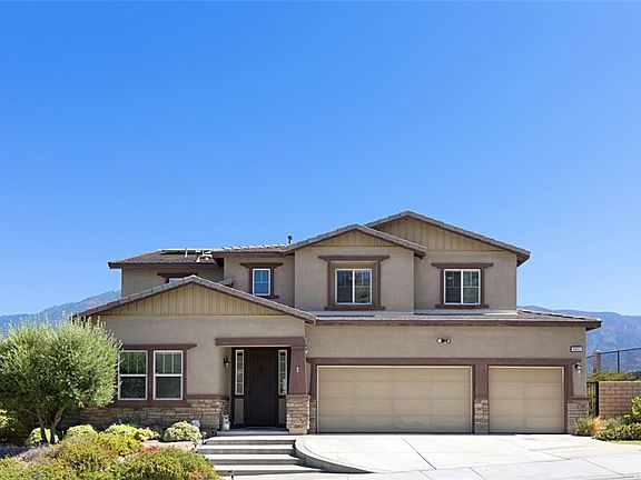 2nd image of 5655 N Pinnacle Ln