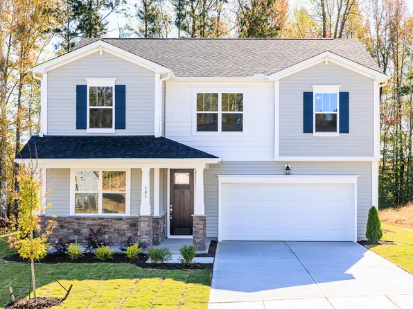 305 Providence Creek Dr, Fuquay Varina, NC 27526