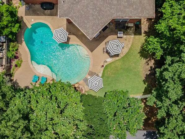 2508 Springhill Dr, Grapevine, TX 76051