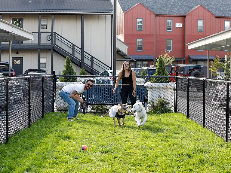 The Arrow Townhomes and Flats — Photo 27