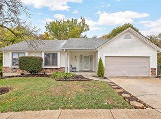 924 Gastorf Pl, Florissant, MO 63031