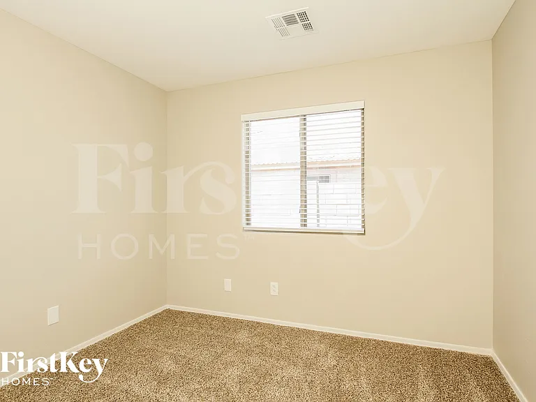 7221 W Marlette Ave — Photo 12