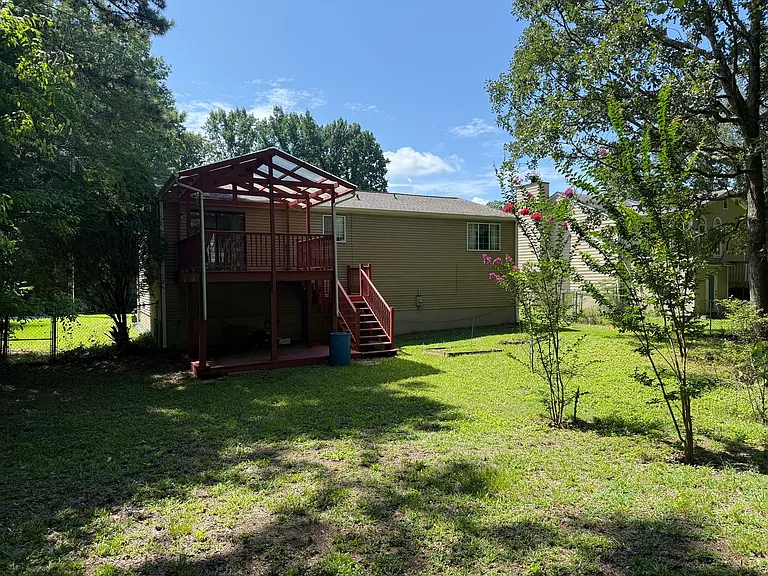 6775 Windfaire Dr — Photo 3