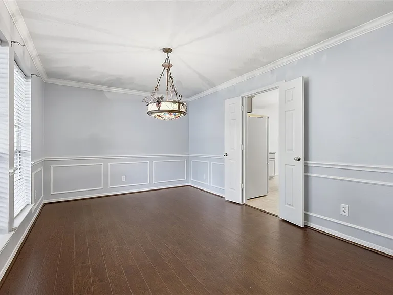 24815 Butterwick Dr — Photo 4