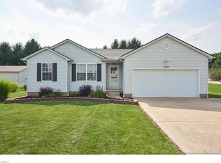 725 S Marion Ave, Louisville, OH 44641