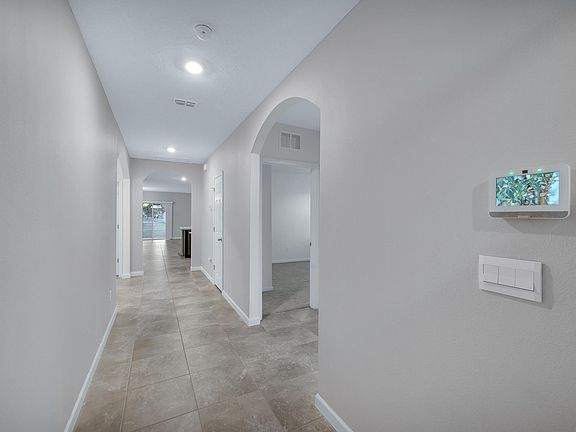 2nd image of 2538 SE Rock Springs Drive
