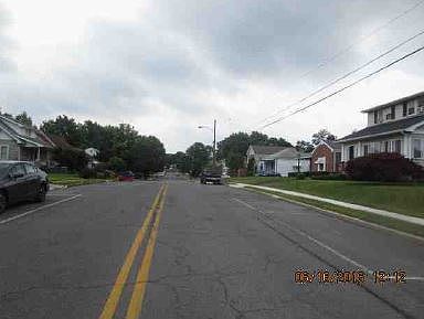 2nd image of 321 Avon Rd