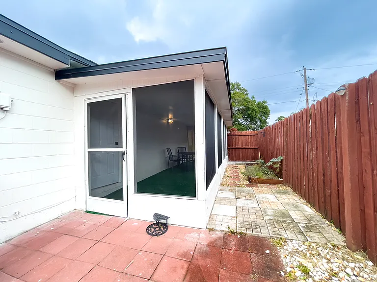 4302 Ohio Ave — Photo 5