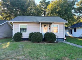 615 Tracy St, Gadsden, AL 35901
