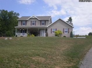 2885 Gordon Rd NW, Dover, OH 44622