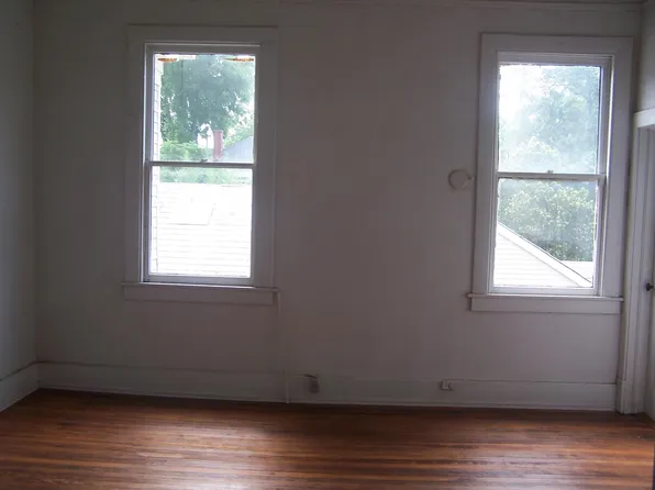 2306 Lincoln St, Savannah, GA 31401