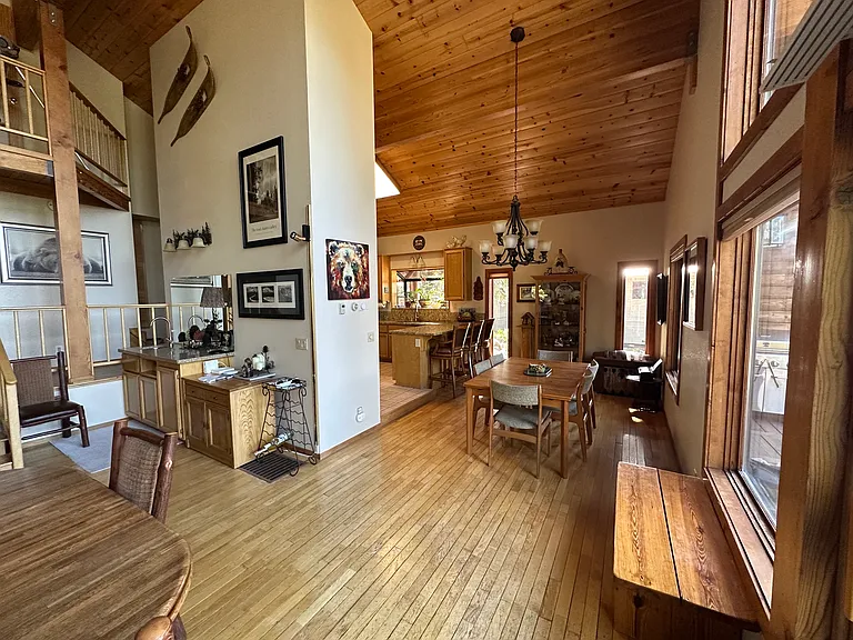 12152 Nuthatch Ct — Photo 17