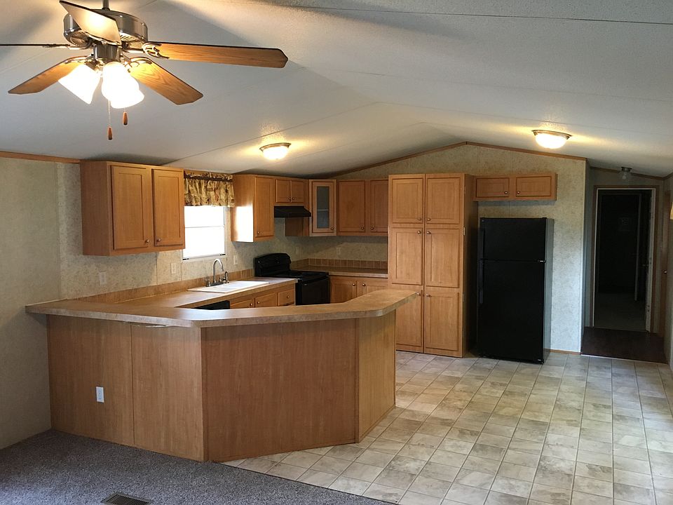 2nd image of 62 Larch Ln