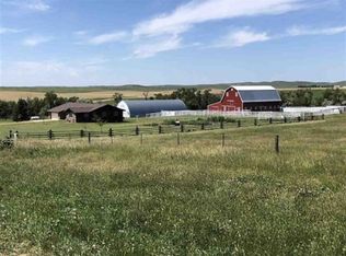 17544 103rd St, Hettinger, ND 58639