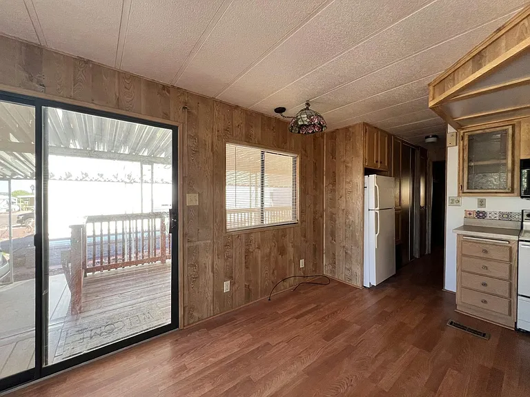 8241 Cottontail Ln — Photo 9