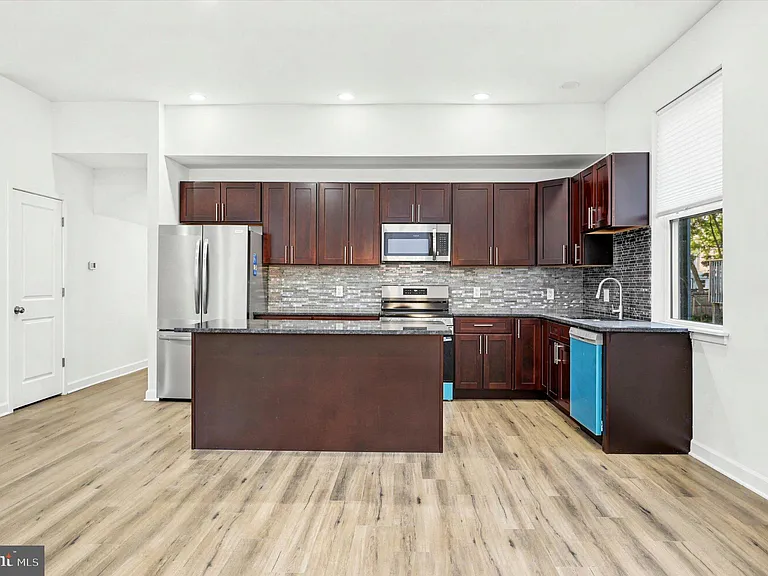 514 Ryers Ave #B — Photo 10
