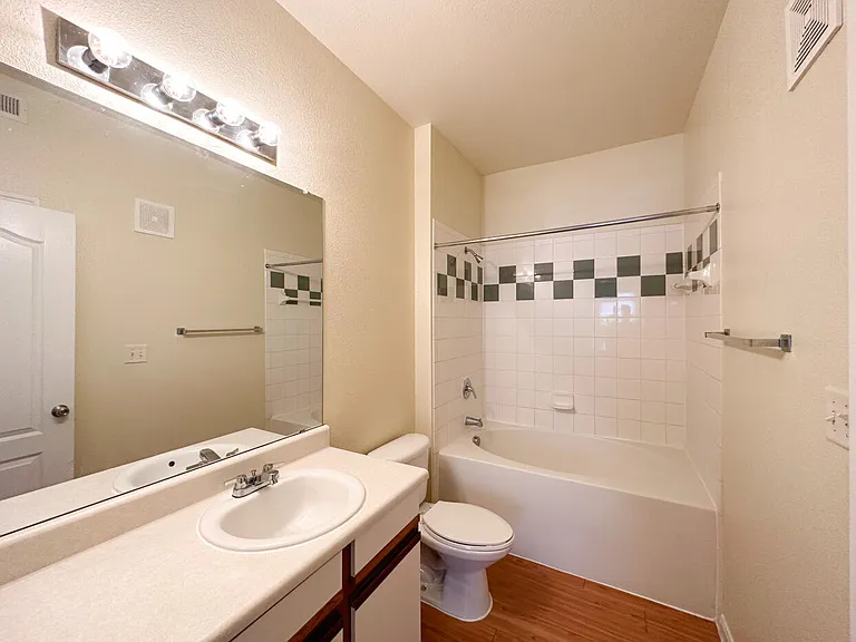 Cypress Creek Jason Avenue — Photo 13