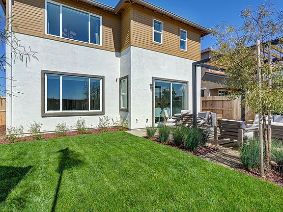 Lariat at Folsom Ranch Plan 3