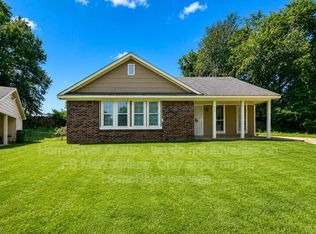 830 Englewood Cv, Memphis, TN 38127