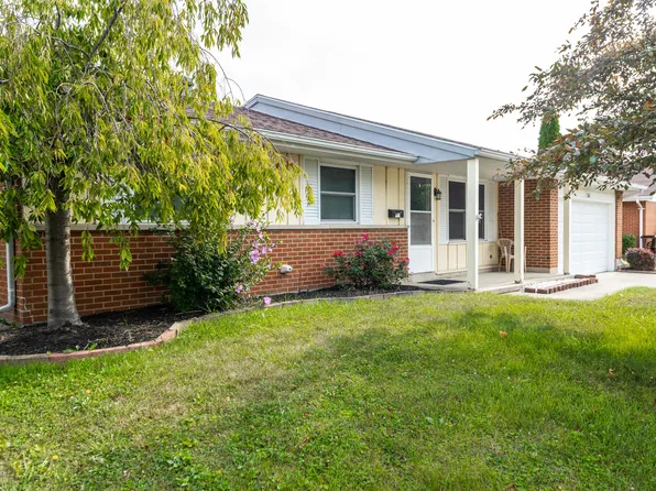 1810 Britton Dr, Piqua, OH 45356