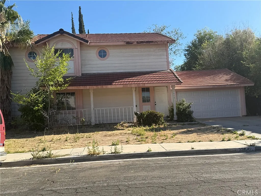 3 bed, 1557 sqft, $3,100 — Photo 1