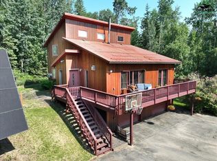1091 W Chena Hills Dr, Fairbanks, AK 99709