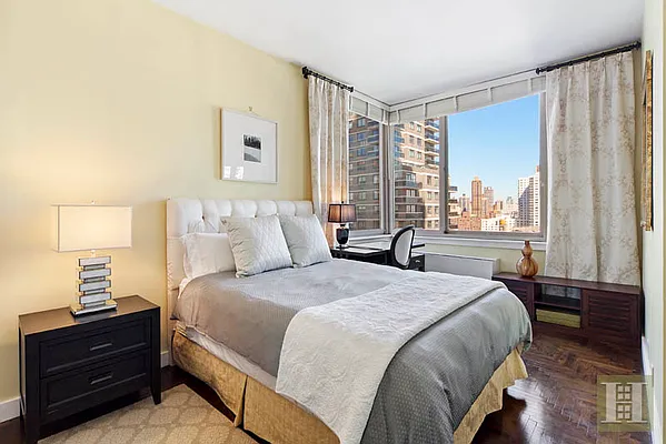 Sold by Halstead Real Estate | media 17