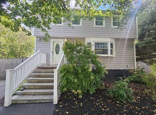 30 Pratt St, Tewksbury, MA 01876