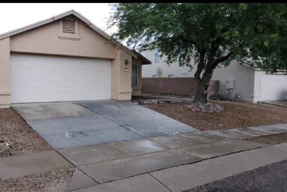 1st image of 1151 N Chamberlain Pl