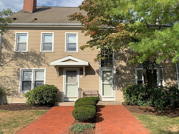 2nd image of 1 E Hayestown Rd Unit 28
