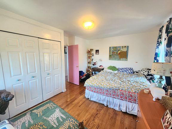 4th image of 50-22 40th St #6H