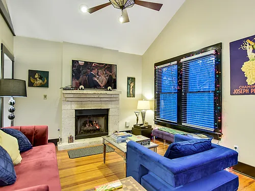 1317 Kenwood Ave Photo 1