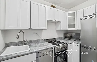 Rented by Level Group