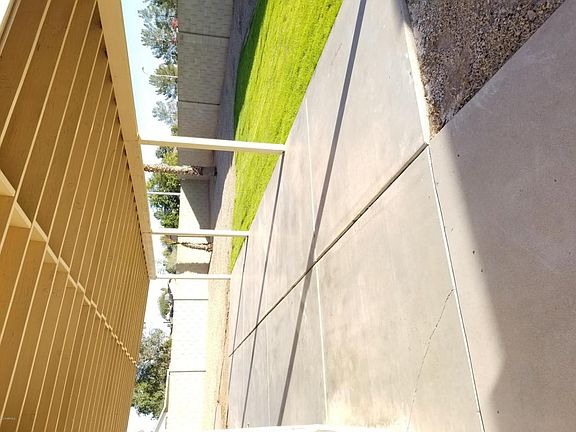 2nd image of 7101 W Cameron Dr