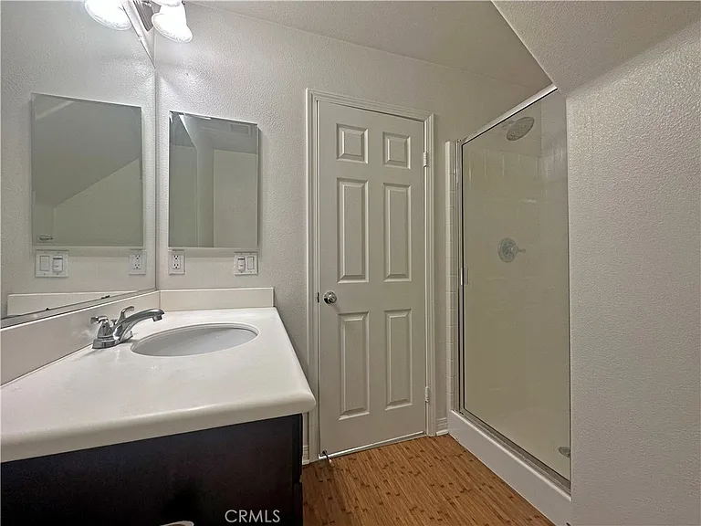 115 Cornell Ave — Photo 10