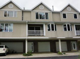 554 Nantucket Dr, Sandusky, OH 44870