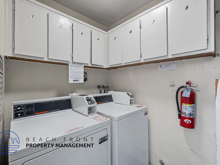 2040 E Florida St — Photo 10