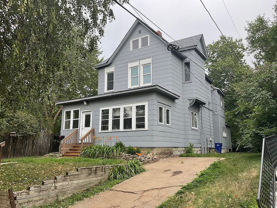 1st image of 224 Avon St N