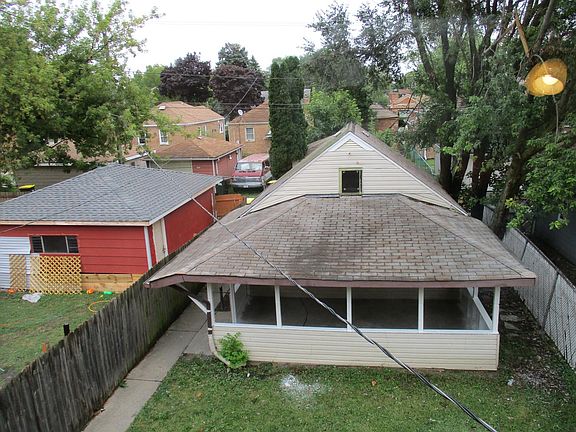 2nd image of 14505 S Lowe Ave