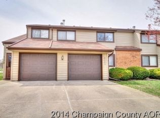 2121 Harbortown Cir, Champaign, IL