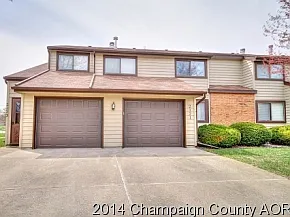 2121 Harbortown Cir photo 1