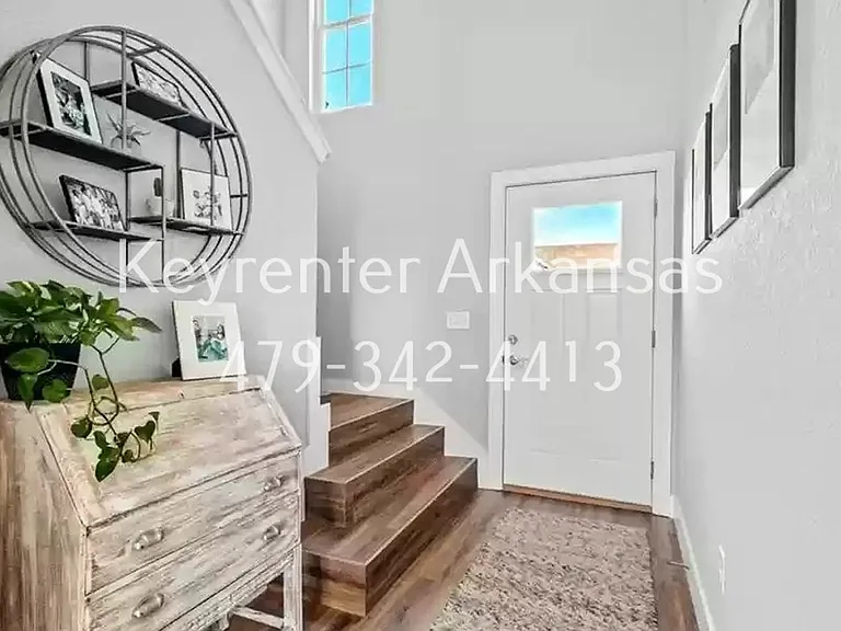 Come live in this brand new duplex in the heart of NWA — Photo 4