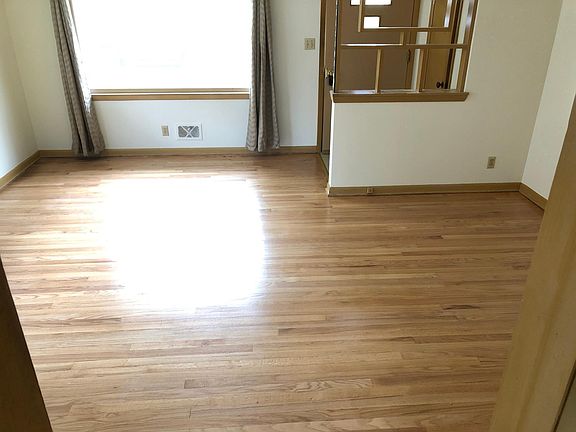 Another view of the living room.