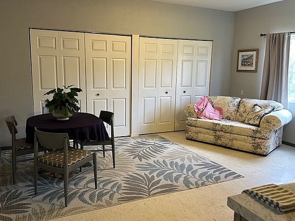 16 X 16 kitchen family room