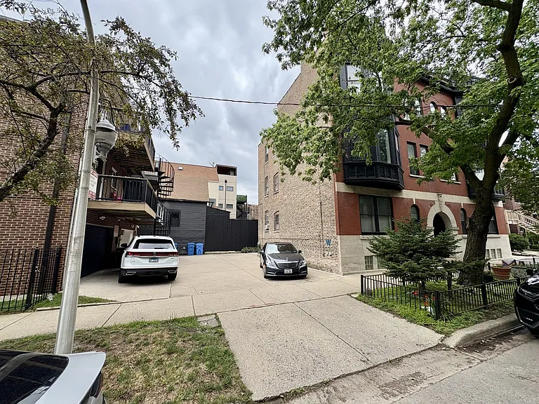 1111 W Newport Ave #1 — Photo 10