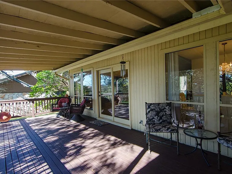 1353 Lost Creek Blvd — Photo 26