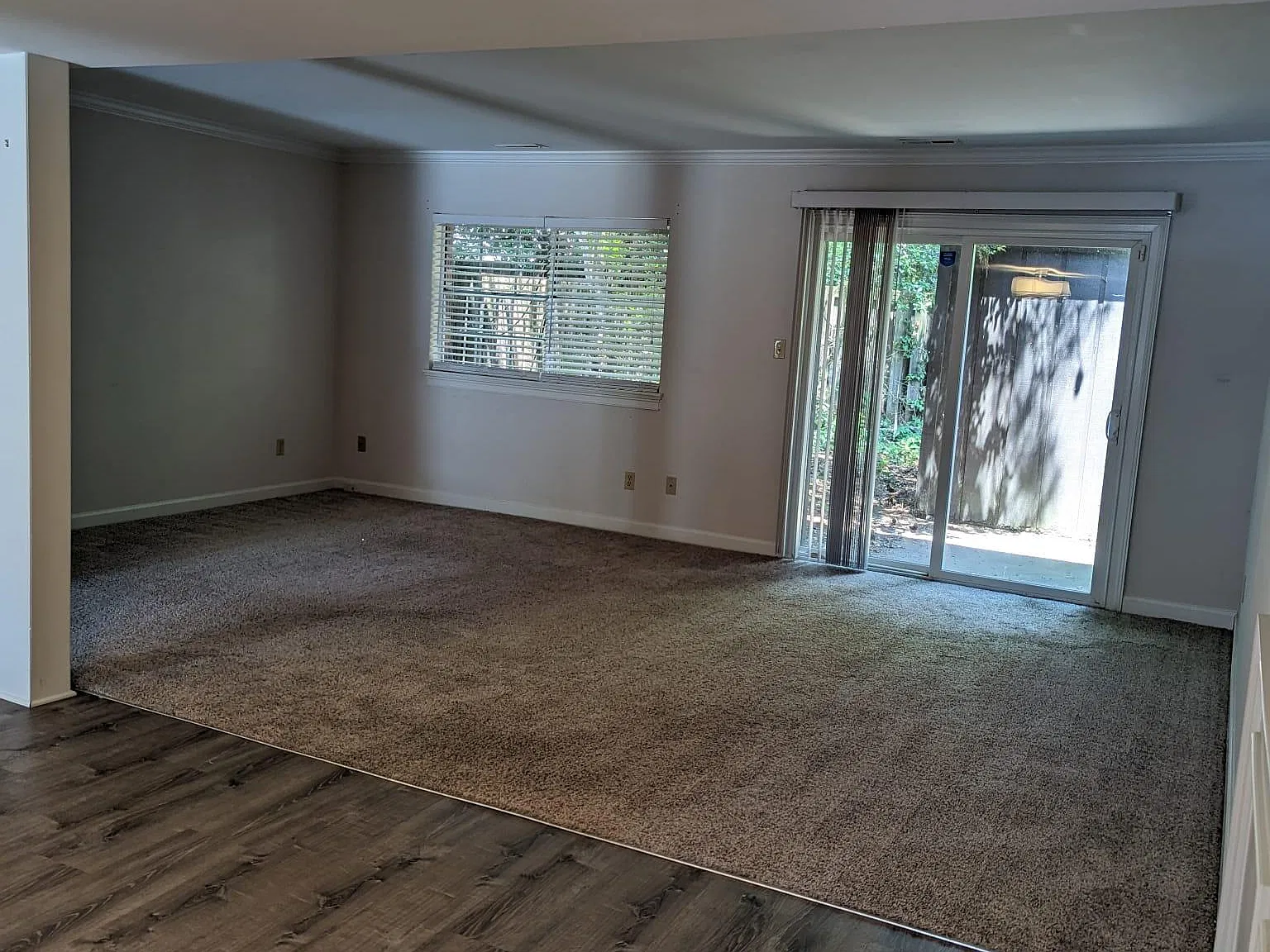 3 bed, 2.5 bath, 1596 sqft, $1,700 — Photo 2